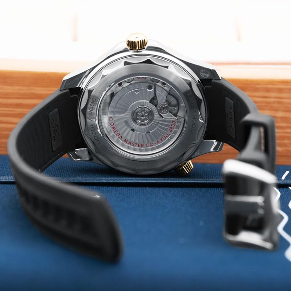 Omega Seamaster Diver 300m 210.22.42.20.01.001